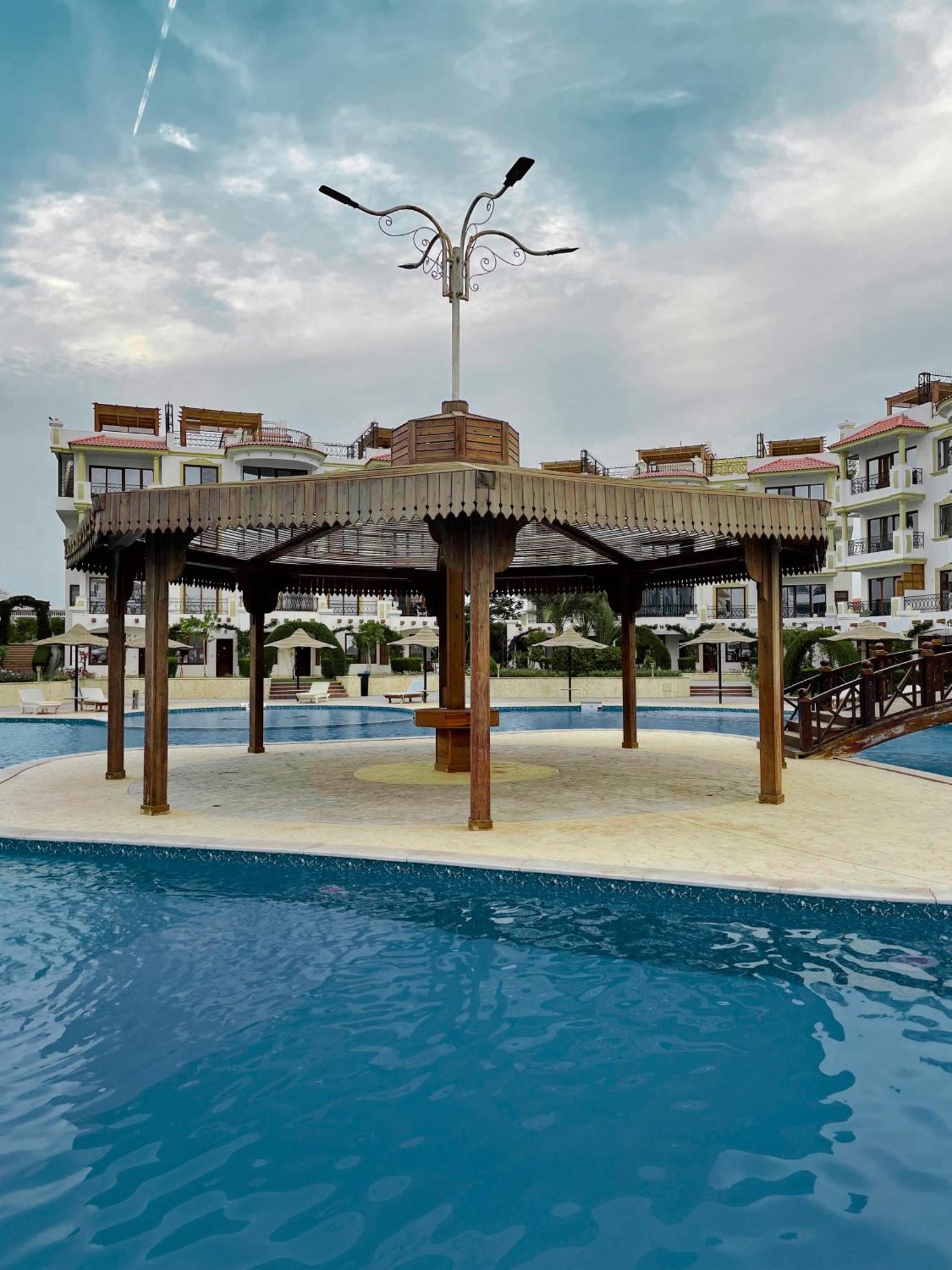 Sharm Hills Aqua Park Resort Exteriör bild